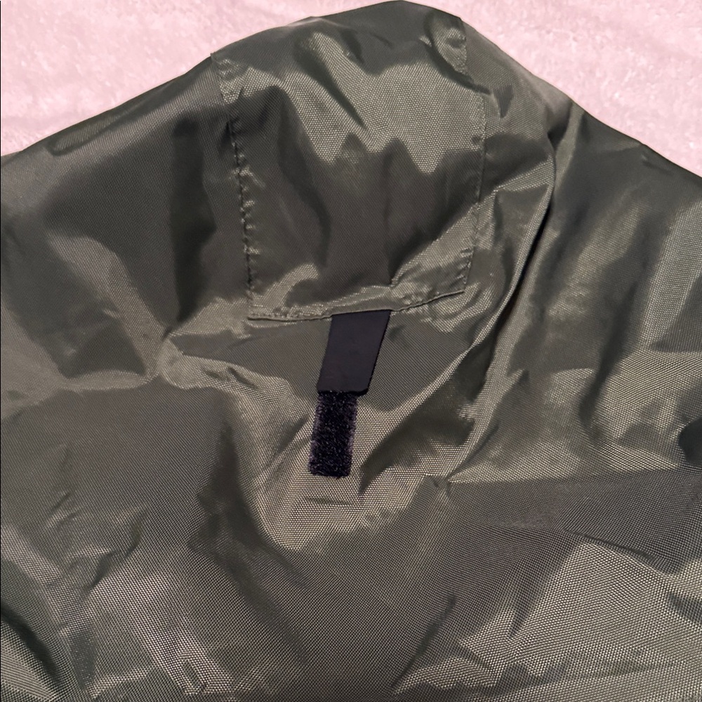 Men's Forest Green Raincoat - Picture 4 of 4